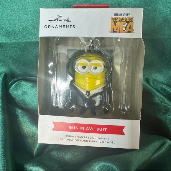 Hallmark Despicable Me 4 Gus in AVL Suit Ornament • NIB 2024 - Picture 4 of 9